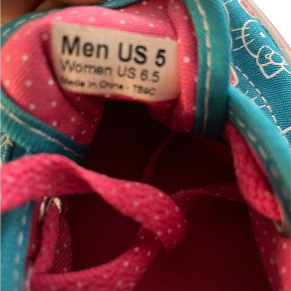 HELLO KITTY x VANS sneakers women’s 6.5 pink blue - Picture 6 of 7